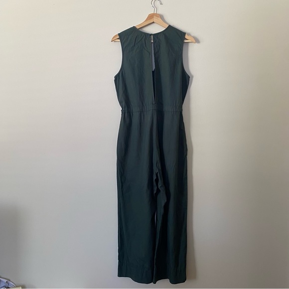 Ali Golden Slit-Back Jumper - Picture 4 of 5